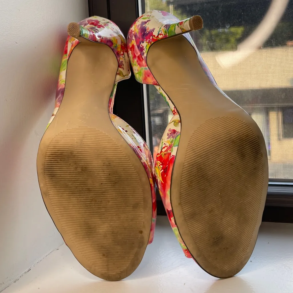 Elle Vibrant Floral Dorsay Peep-Toe Heels - Image 9