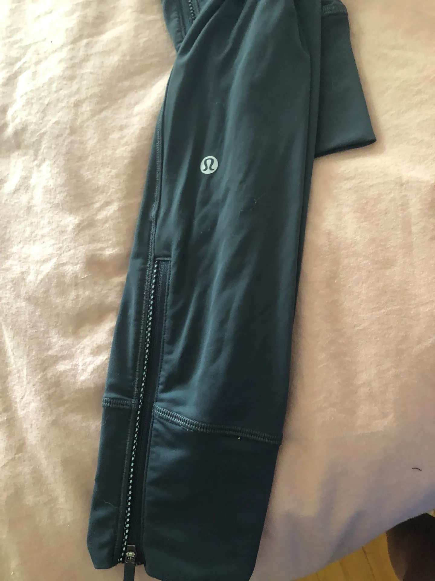 Lululemon JOGGERS (PENDING PAYMENT) - Image 6
