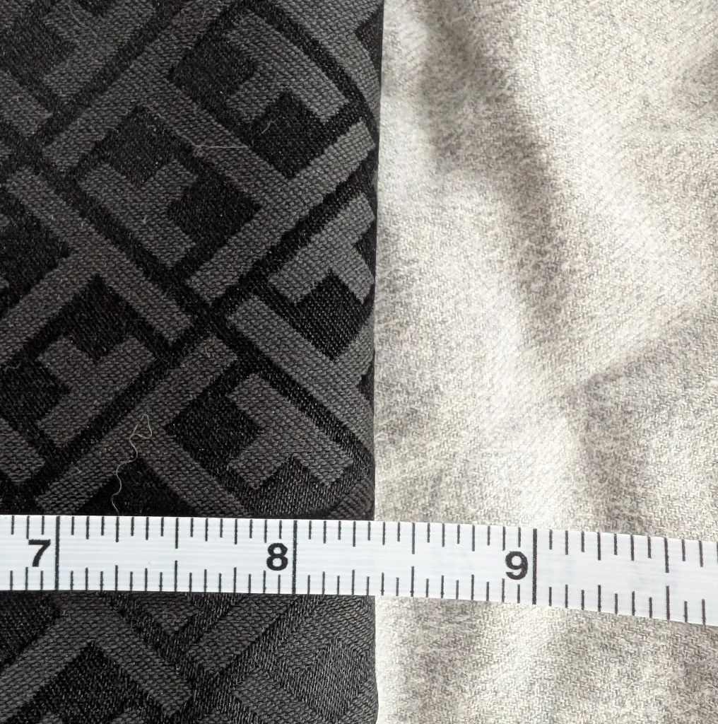 Tommy Hilfiger Signature Clutch with Gold Accents - Image 8