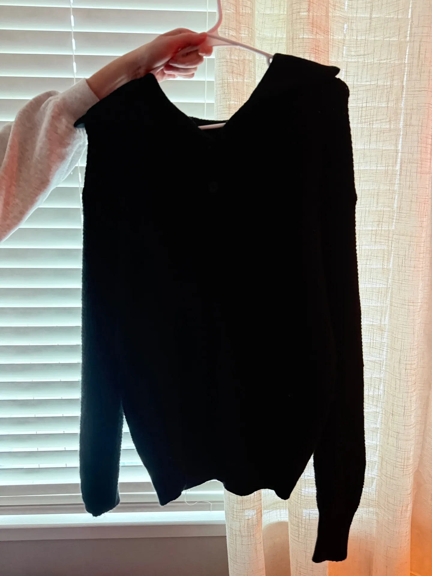 Are knit sweater - Image 2