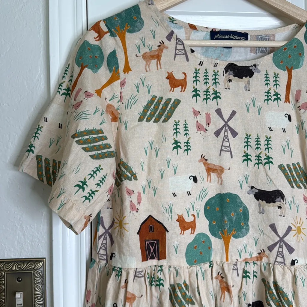 Princess Highway farm yard print dress farm animals and barn Green Size 10 - Image 6