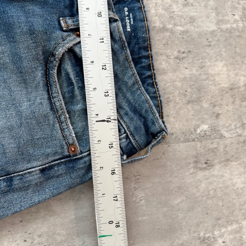 mid rise denim shorts blue jean cutoffs distressed medium wash womens 6 - Image 4