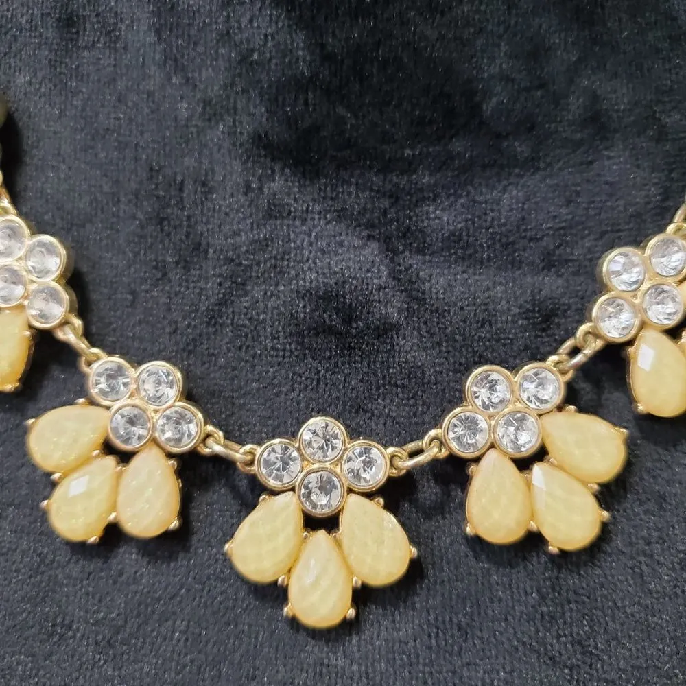 Women's Korean Style Luxury Jewelry With Gold Alloy And Gemstone Necklace Yellow - Image 4