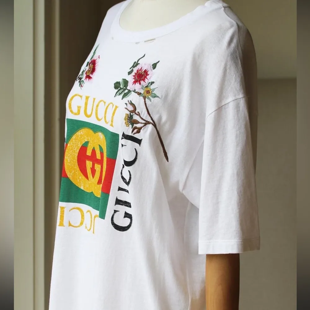 Gucci Floral-Embroidered Logo Distressed Cotton T-Shirt - Image 8