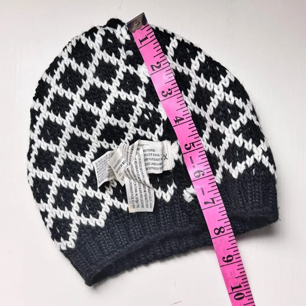 Black and White Knit Cold Weather Winter Beanie - Image 6
