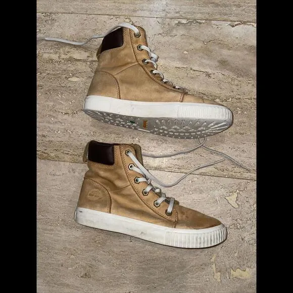 Timberland Women's Skyla Bay Hiking‎ Boot Size 7 - Image 9