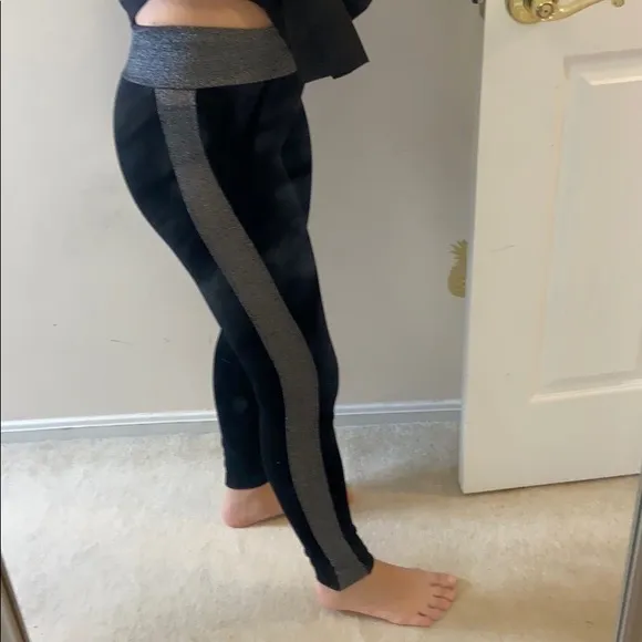 velvety leggings. Xs - Image 2