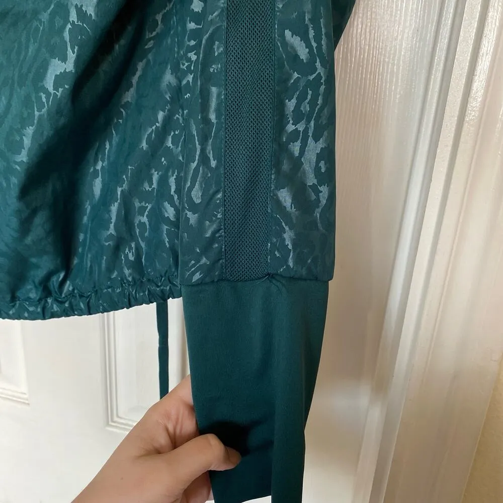ZYIA ACTIVE Jade Bomber Jacket Green Leopard Animal Print Size Small Athletic - Image 8