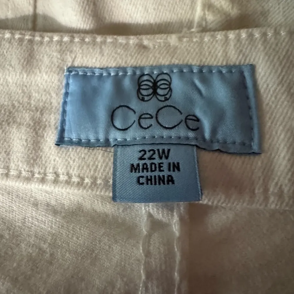 Cece Womens Plus Straight Leg Ankle White Jeans with Faux Pearl Detail Size 22W - Image 9