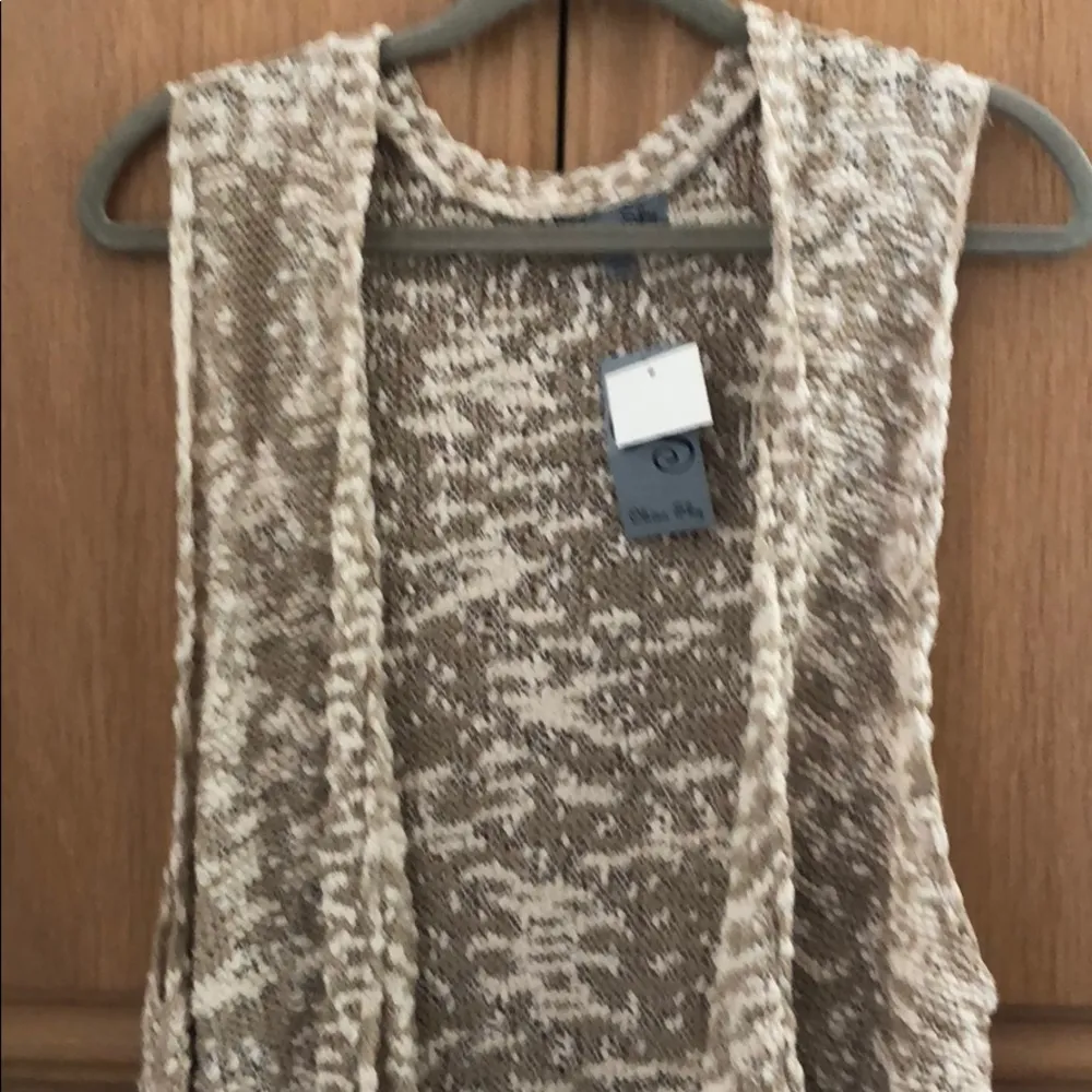 Olivia Sky sweater vest - Image 2