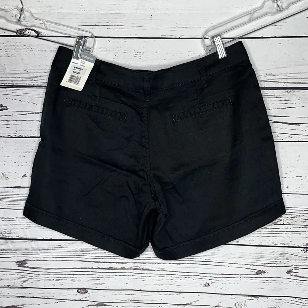 Lee NWT Size 12 Black Midrise Fit Tencel Lyocell Shorts - Image 3