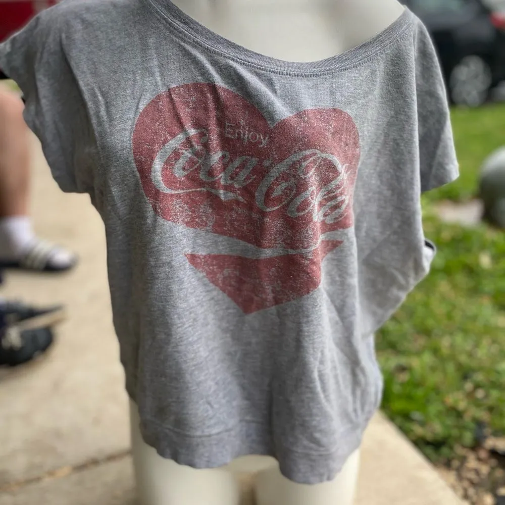 Coca Cola Tshirt Gray Size M - Image 2