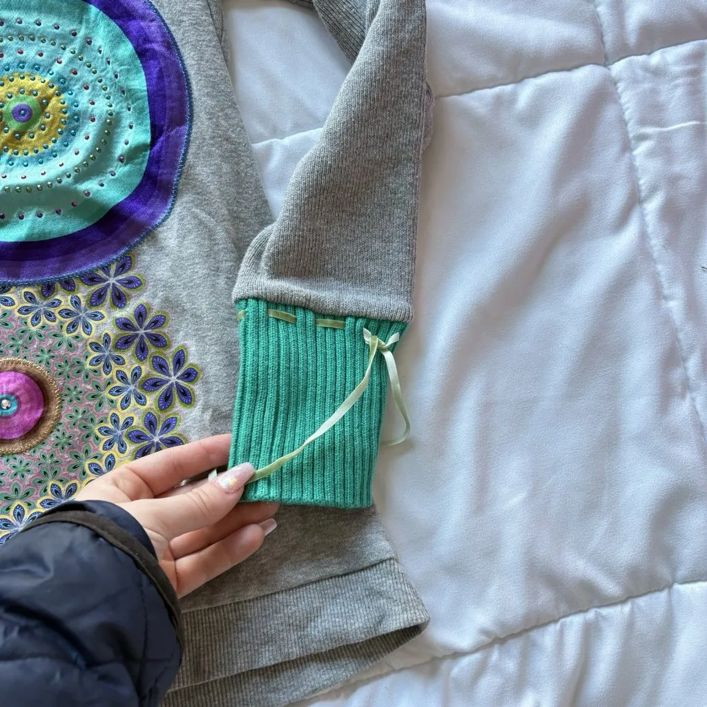 Vintage 90s Y2K Womens Size Small Gray Long Sleeve Blouse V Neck Hippie Boho - Image 3