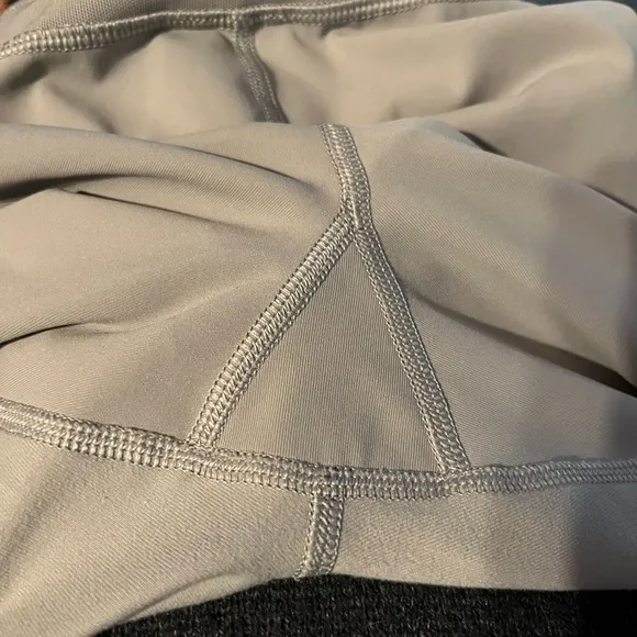 Lululemon Athletica Breathe Easy Pant‎ Ambient Grey Leggings Size 2 High Waist - Image 4