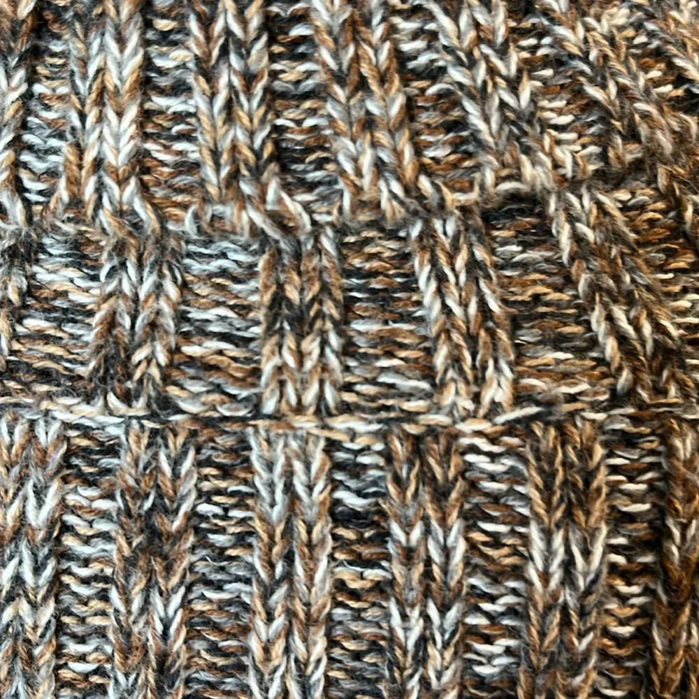 Comfy Warm Sweater Heather Brown Turtleneck Pullover Vintage Thick Crochet - Image 4