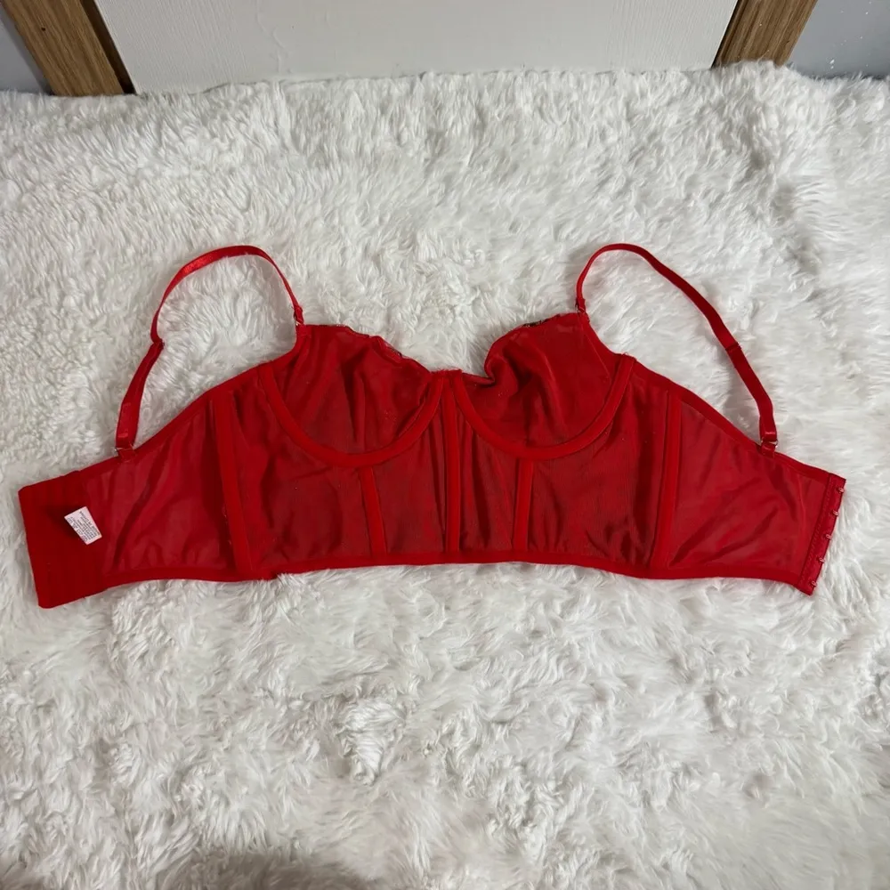 Amazon Vibrant Red Floral Bralette Crop Top Size Small - Image 6