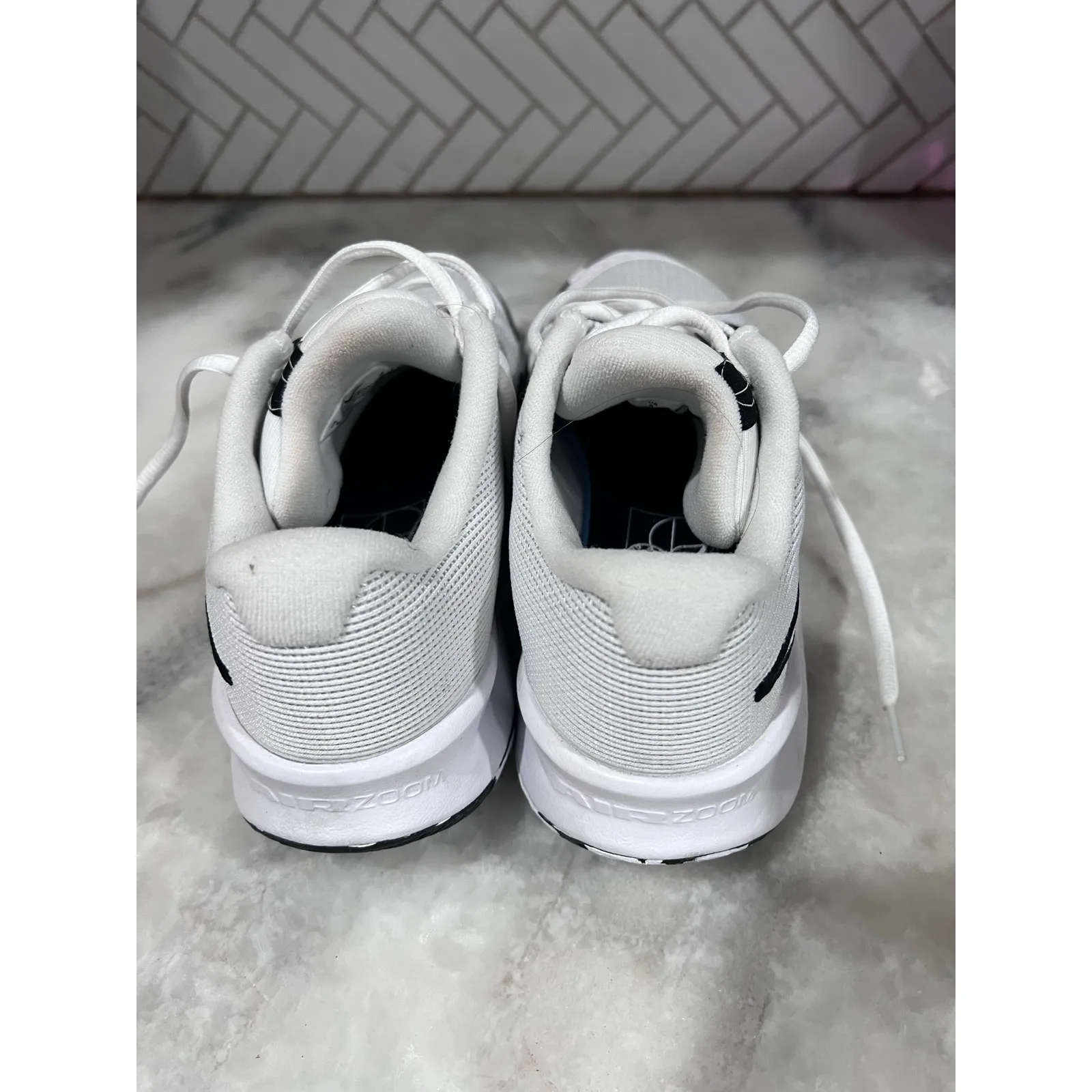 Nike Zoom Challenge Pickleball Women’s 8 White Black Court Shoe FQ4155-100 - Image 4