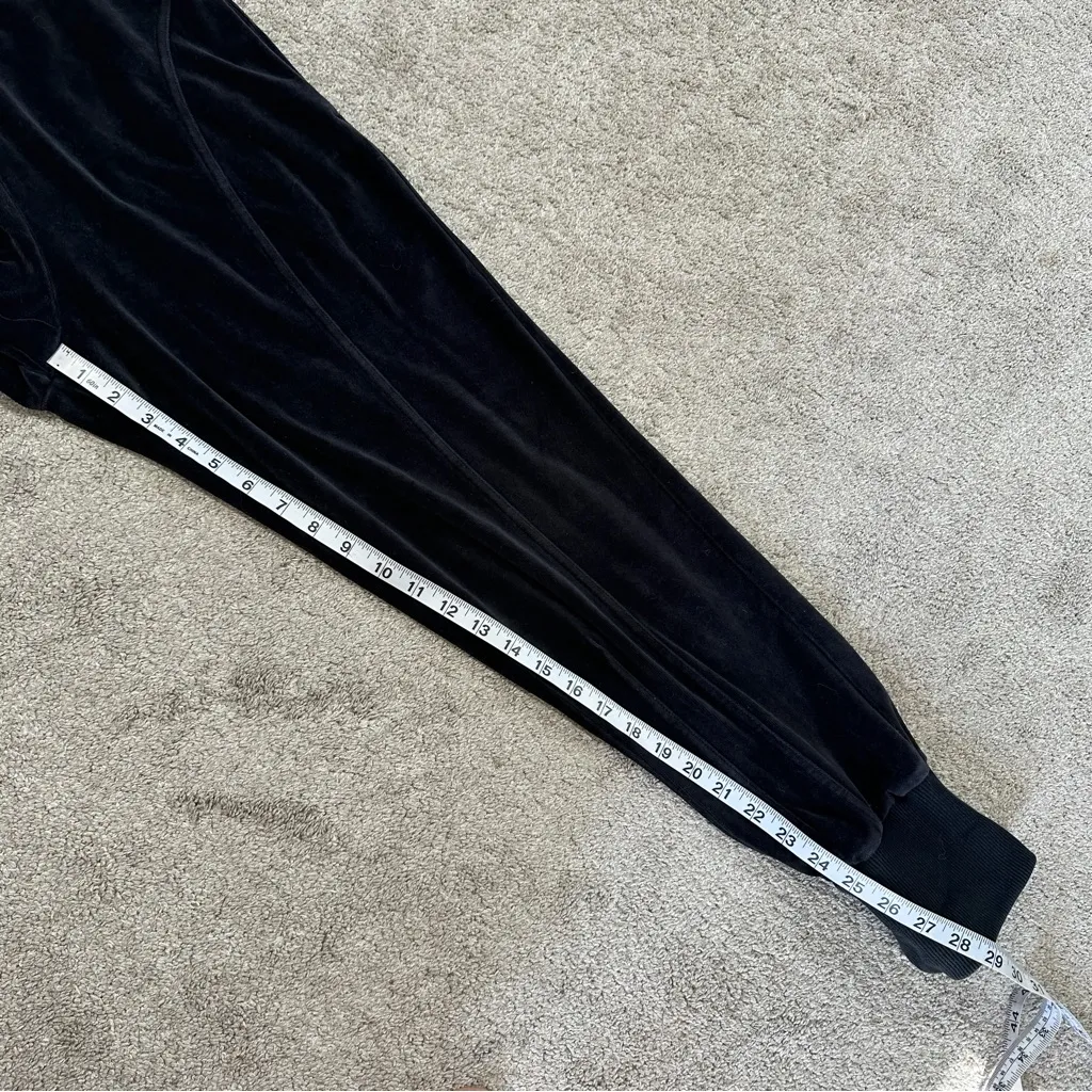 Sweaty Betty Women’s Retake Velour Jogger Pants Pull On Loungewear in Black 6 - Image 14