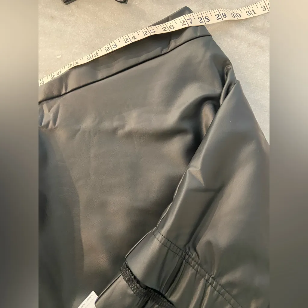 NWT Old Navy Size XXL Black Faux Leather Pull On Stretch Elastic Waist Leggings - Image 10