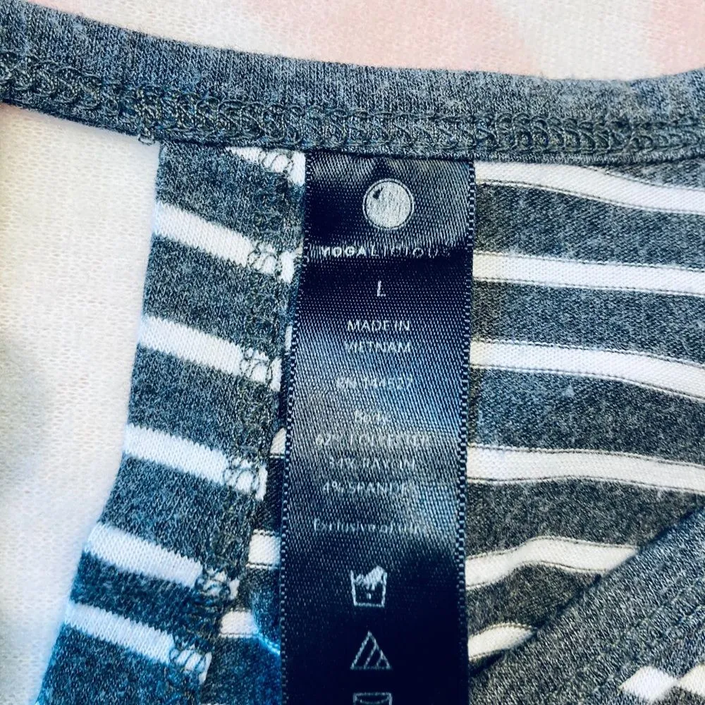 Yogalicious Striped‎ Open Back Active T-Shirt Large - Image 6