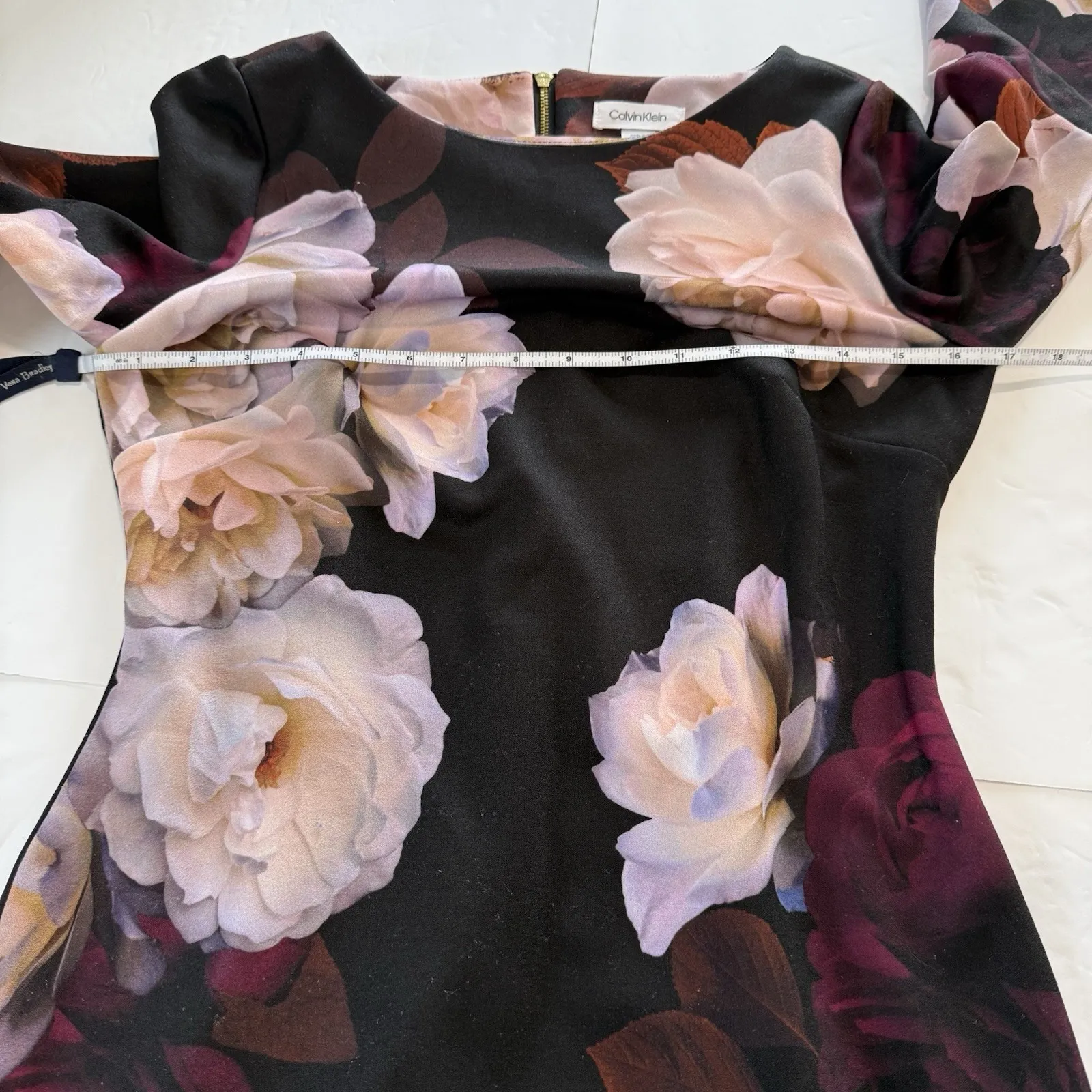 Calvin Klein Black Pink Floral Bell‎ Sleeve Stretch Crepe Sheath Dress Size 4 - Image 7