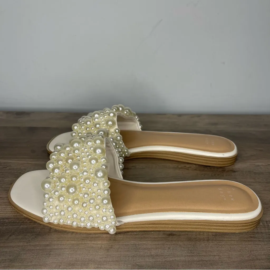 A New Day Nylah Slide‎ Pearl Sandals (10) - Image 4
