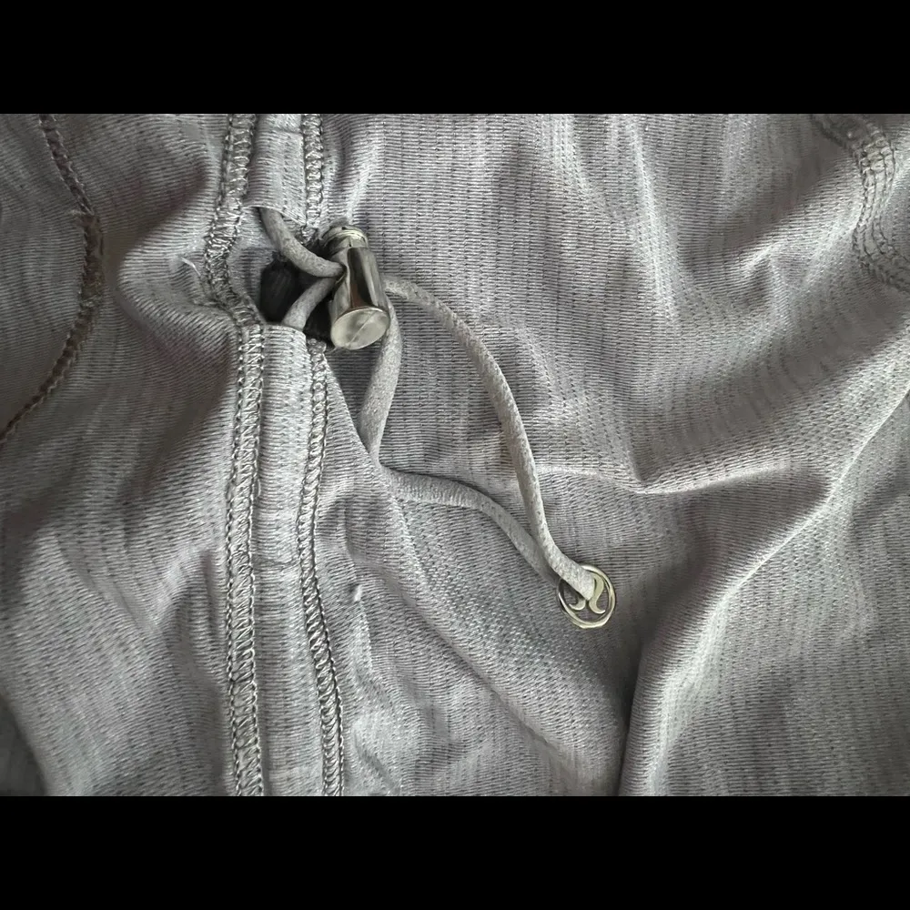 Lululemon Power Technique 2 in 1 Athletic Tank  Lilac Size 4 - Image 5