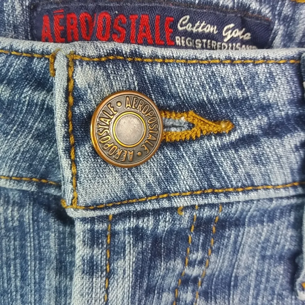 Aeropostale 6 29/29 Medium Wash Flare Jeans - Image 9