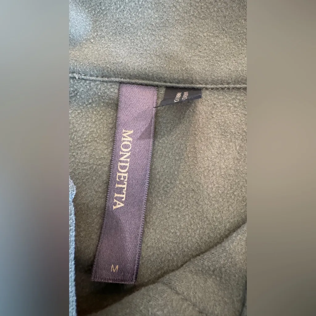 Mondetta lightweight fleece long sleeve button up green size medium - Image 2