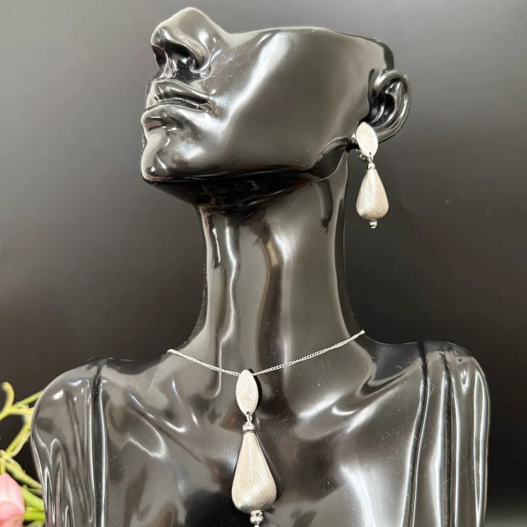 Vintage SARAH COVENTRY Brushed Silver - Image 12