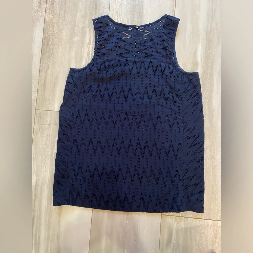 J. Crew Navy Blue Eyelet Monochrome Sleeveless Preppy Top, size 2 Tall - Image 6