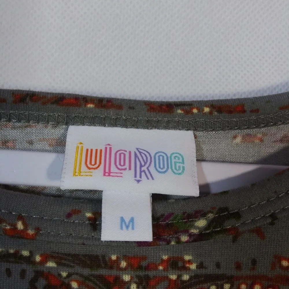 Lularoe Paisley Print Short Sleeve Tee Shirt Dress Size M - Image 5