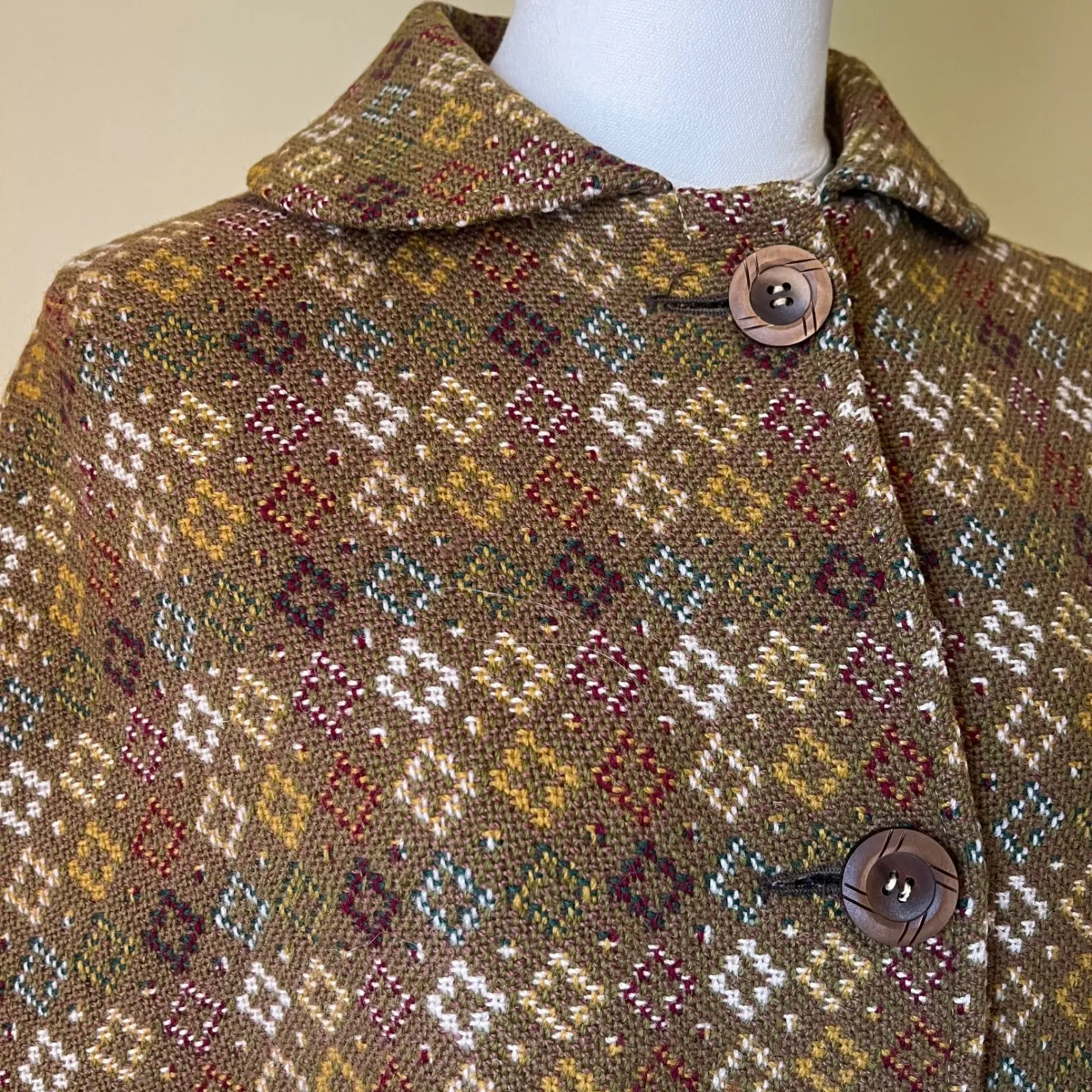 Vintage Welsh Wool Tapestry Cape Coat Eclipse Tailored‎ Brown Plaid 1960s Size undefined - Image 4