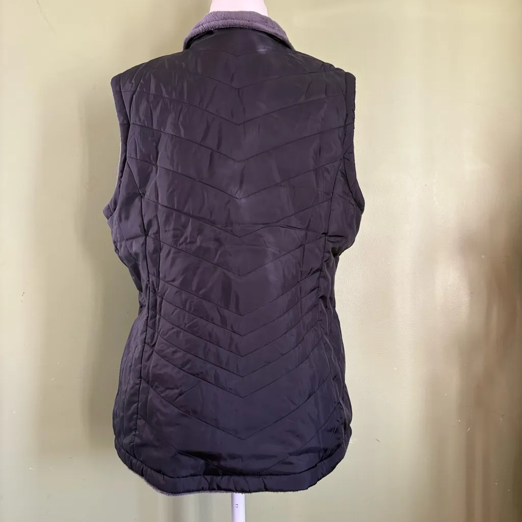Black Reversible Vest - Image 3
