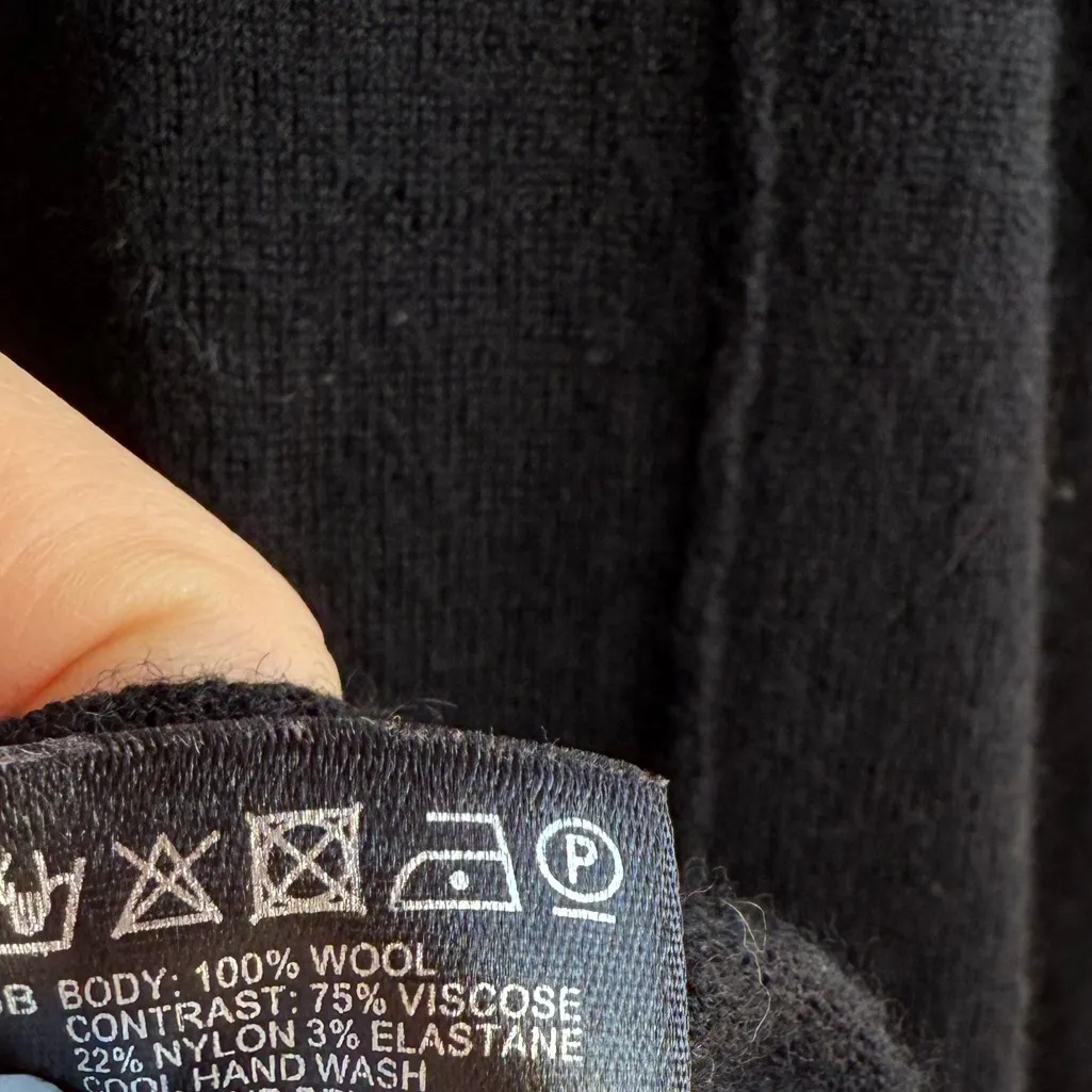 Reiss Black Wool cardigan - Image 3