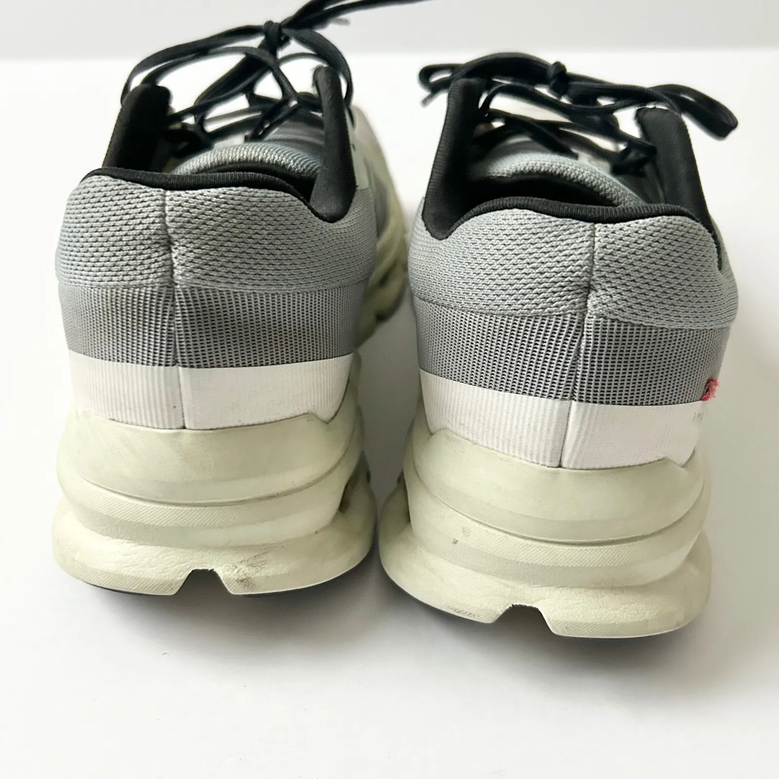 ON Cloudrunner Women's Running Shoes Frost Aloe Green Athletic Sneakers Size 8.5 - Image 4