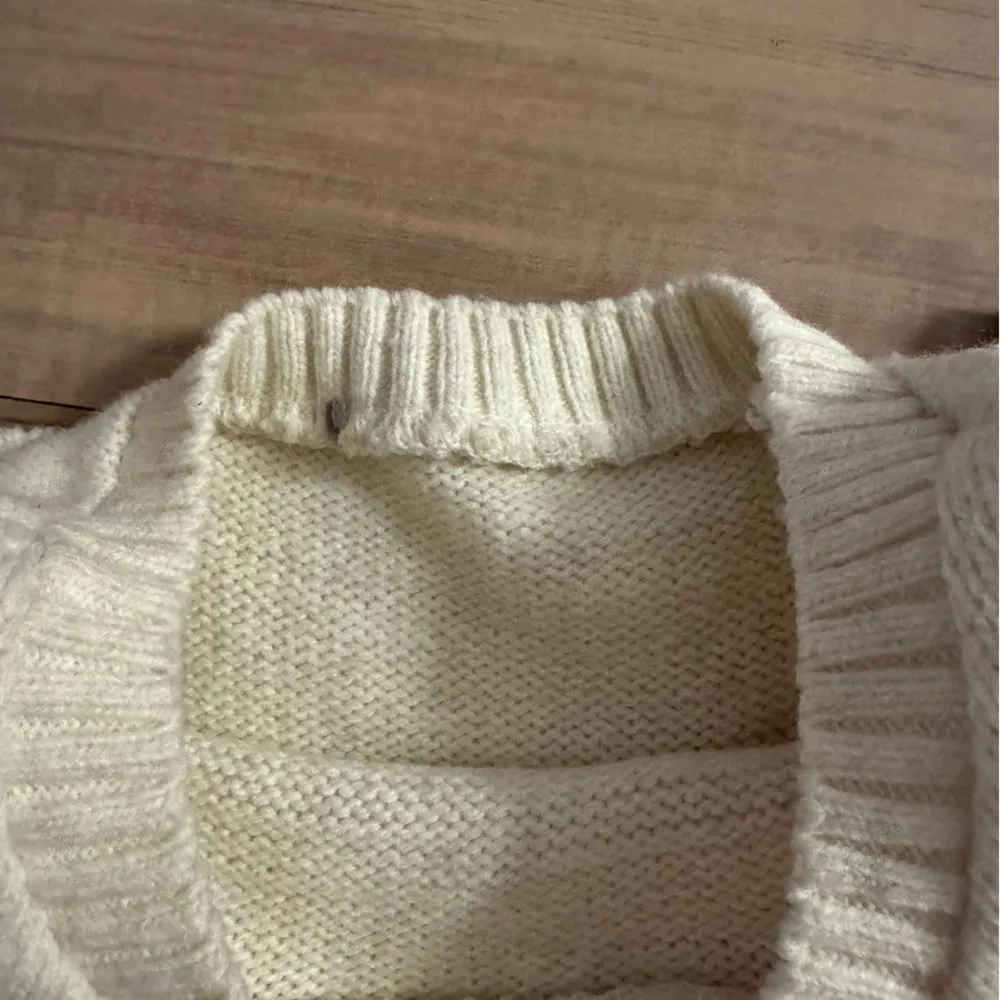 ASOS Ivory Sweater - Image 2