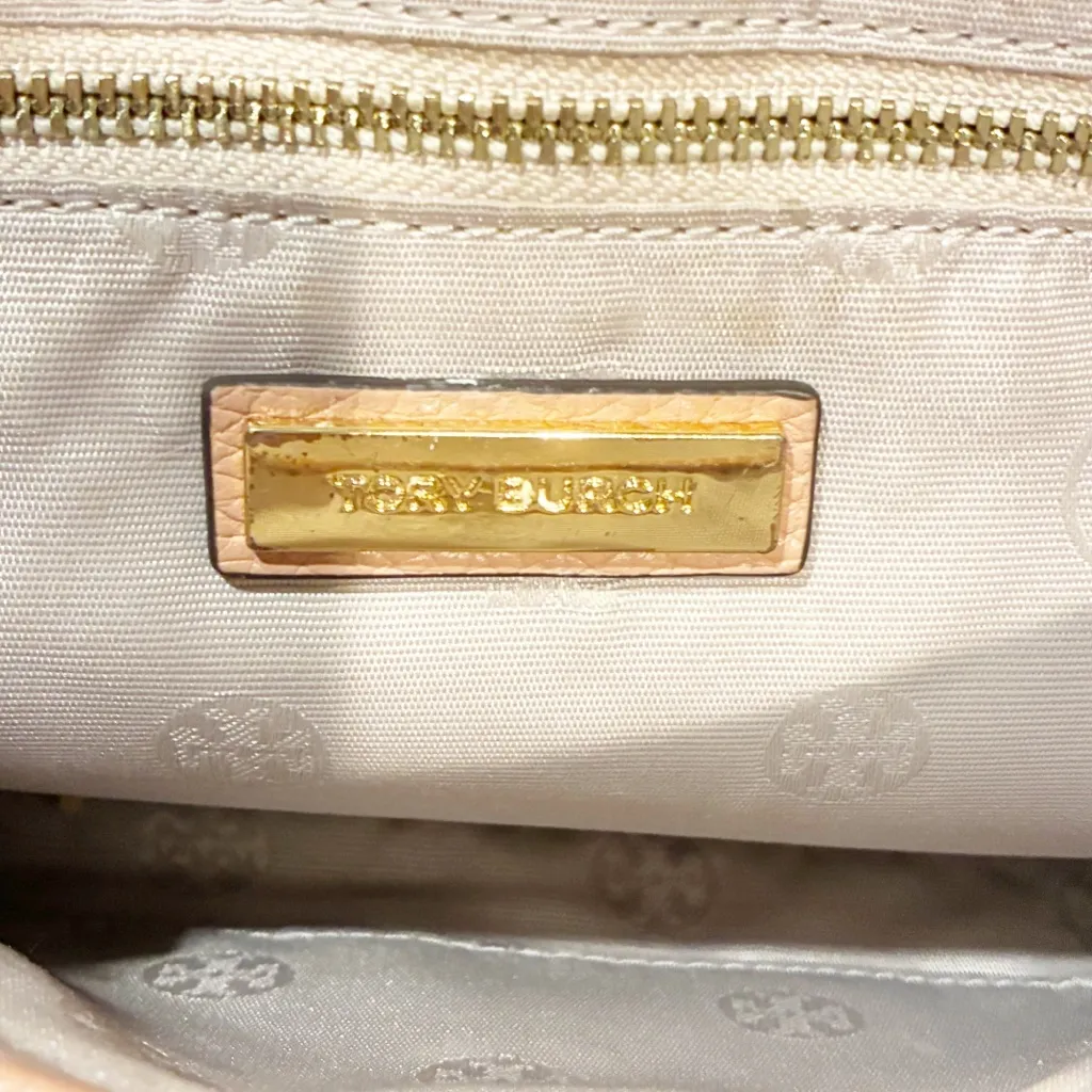 Tory Burch Salmon Pink Leather Thea Fap Crossbody Bag - Image 5