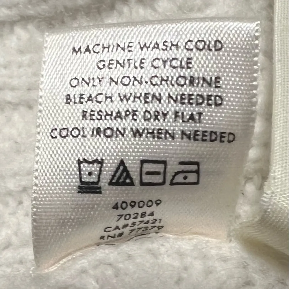 Ann Taylor Winter White Cable Knit Sweater Size Small - Image 5