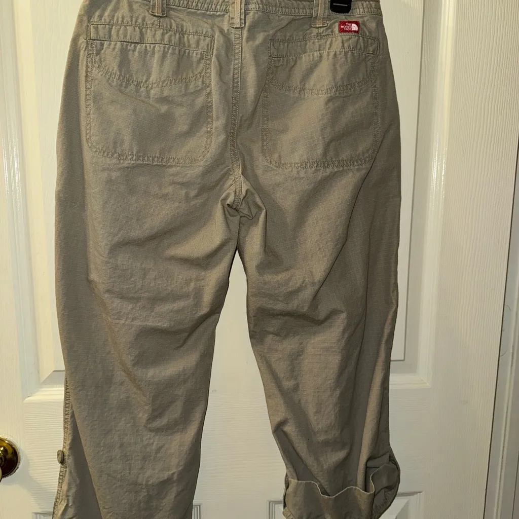 The North Face cargo pants, size 4 ‎ pockets, wide leg/ankle. - Image 6