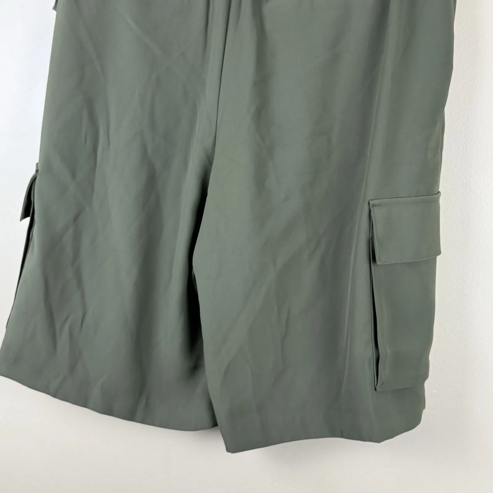 NWT Gap Women’s Olive Green Buggy Cargo Chino Shorts Size L Tall Sustainable - Image 6