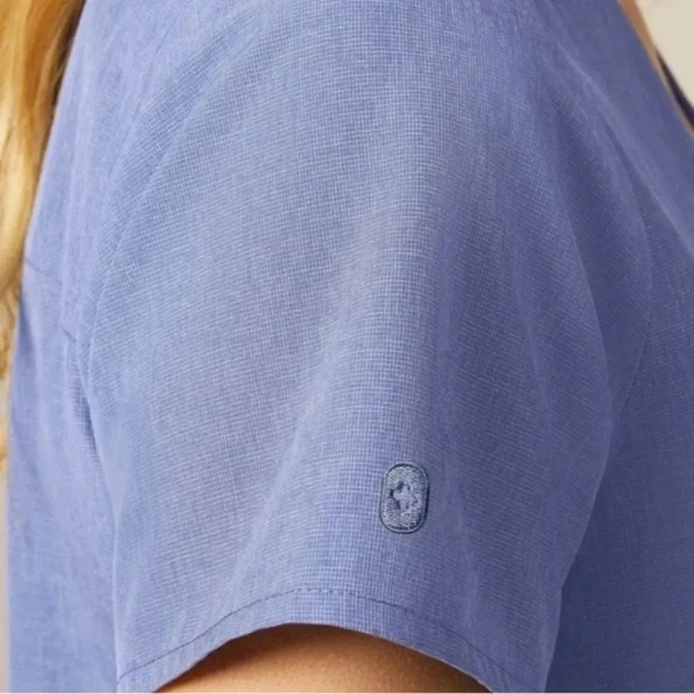 Big Sky Lekei Four Pocket Scrub Top Size Medium - Image 3