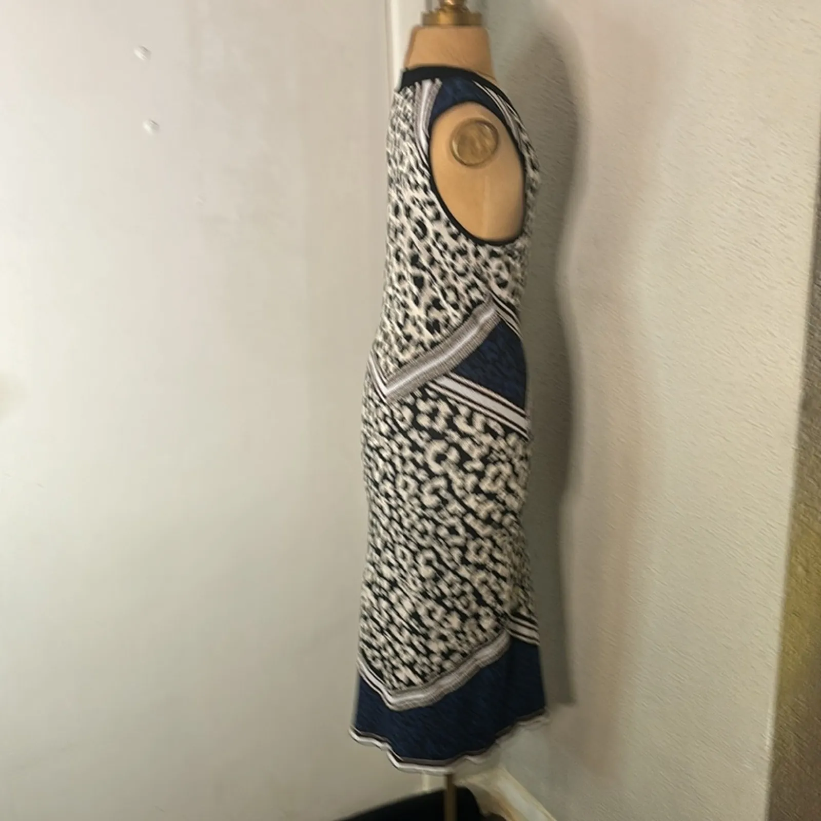 Vince Camuto Women’s Sheath Sweater Dress M Dopamine Corporate Siren Cozycore - Image 4