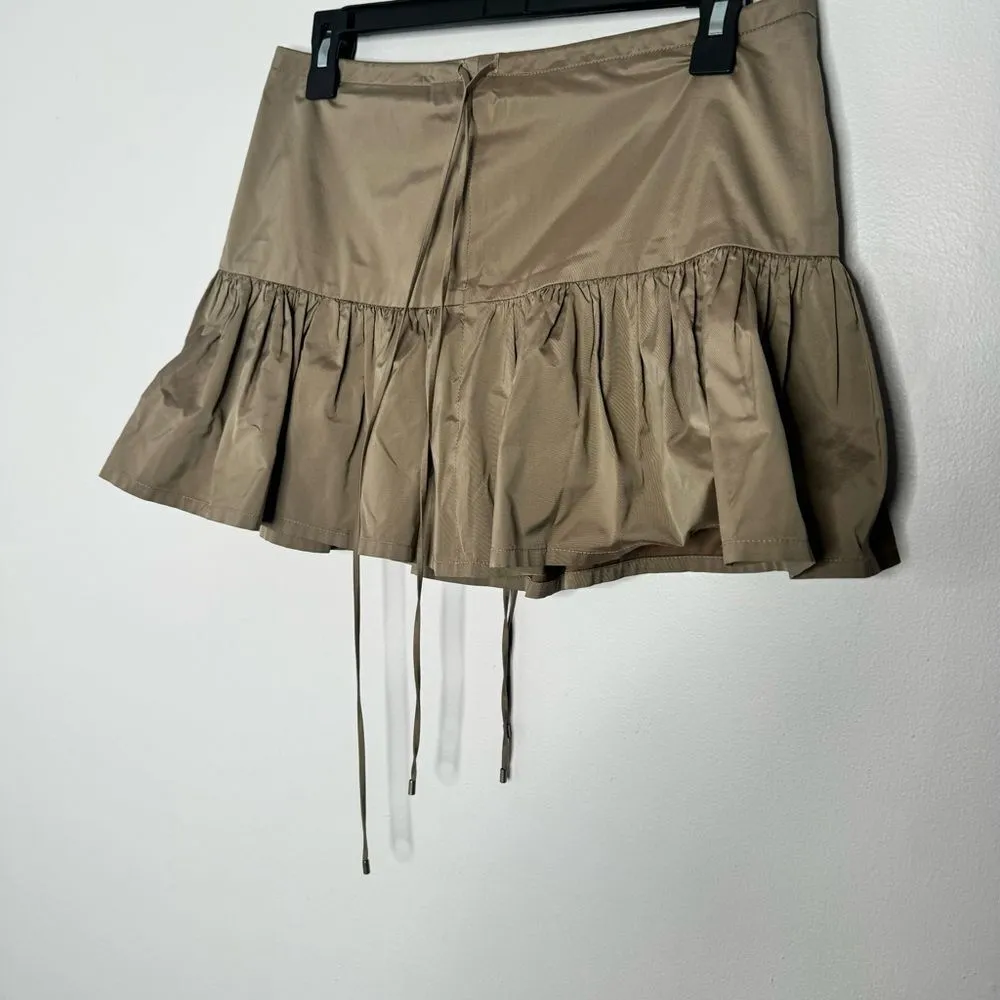 Hugo Boss mini skirt size 6 - Image 2