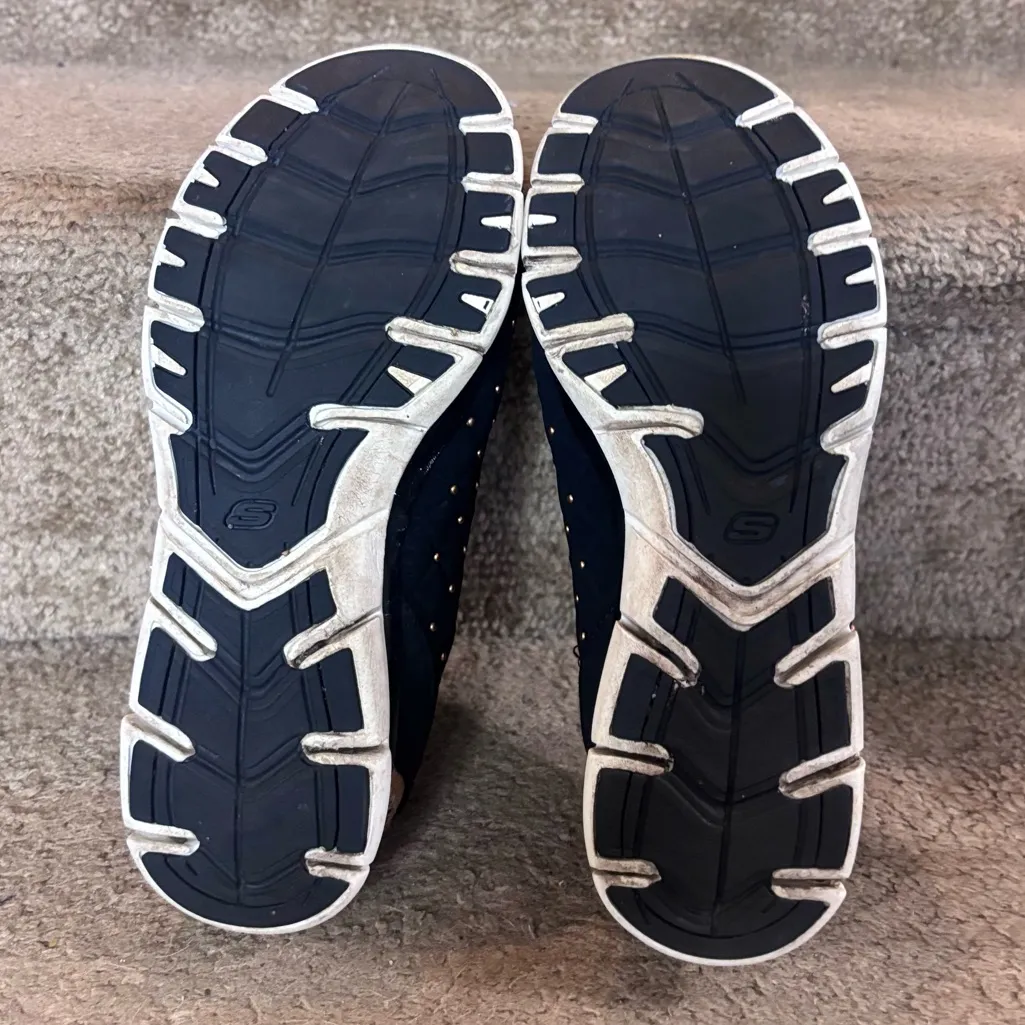 Skechers Air-Cooled Memory Foam Sneakers Women’s Sz 8 Black Quilt Copper Studded - Image 6