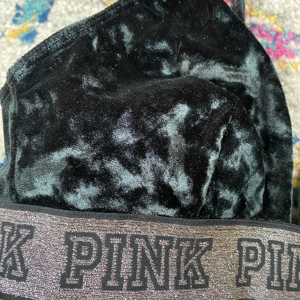 Victoria's Secret PINK Velvet Velour Triangle Bralette Bra Size Medium - Image 3