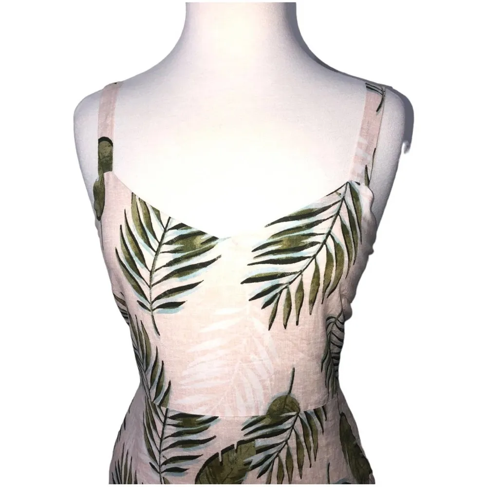 Le Lis Perfect in Palm Ruffle Hem Dress Small NWT - Image 2