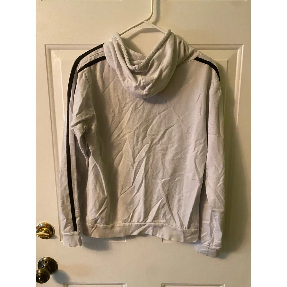 On fire white graphic love sweatshirt size large - Image 3