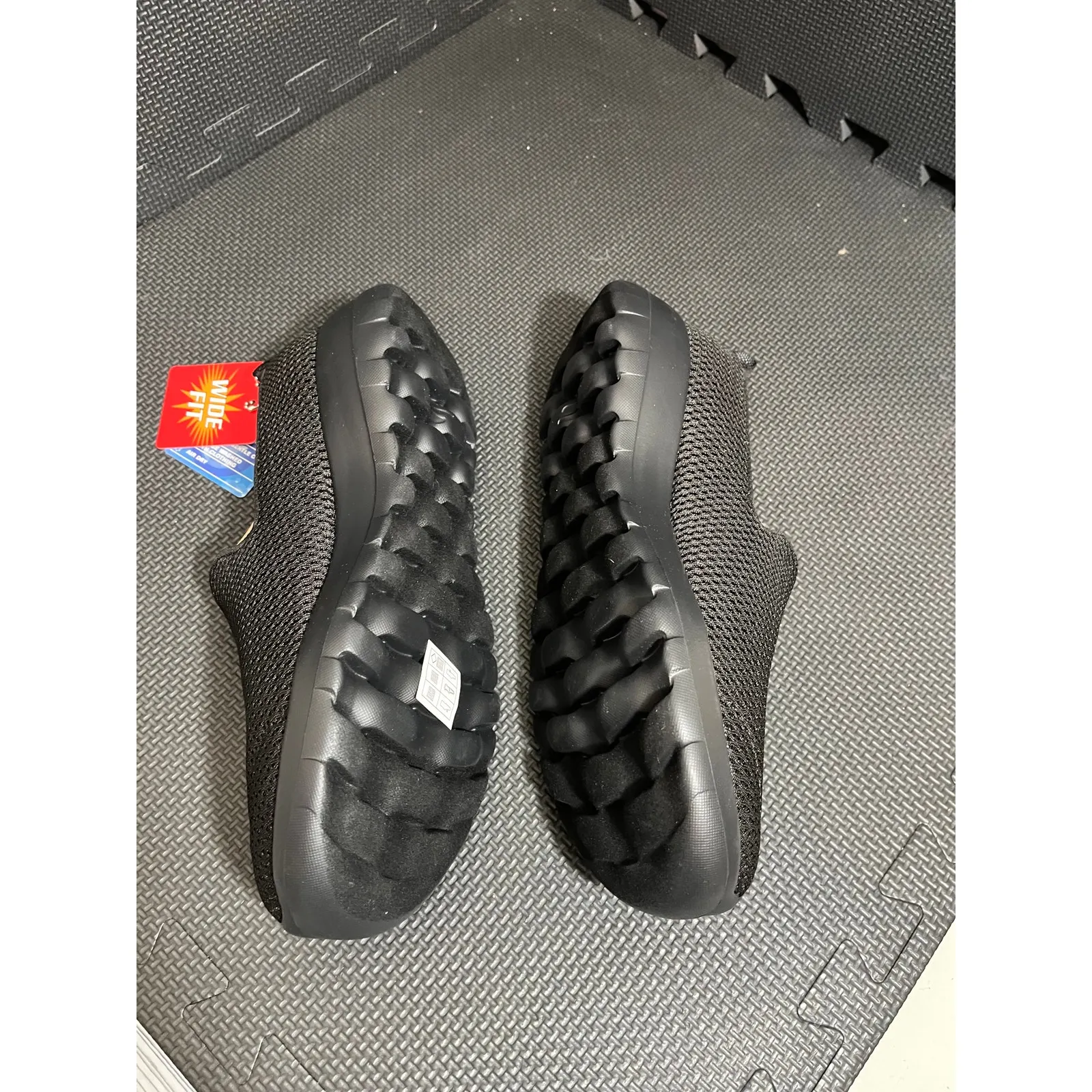 Skechers Women's Go Walk Joy Sneaker Black Shoes Size‎ 8.5 Wide Walking comfort - Image 3