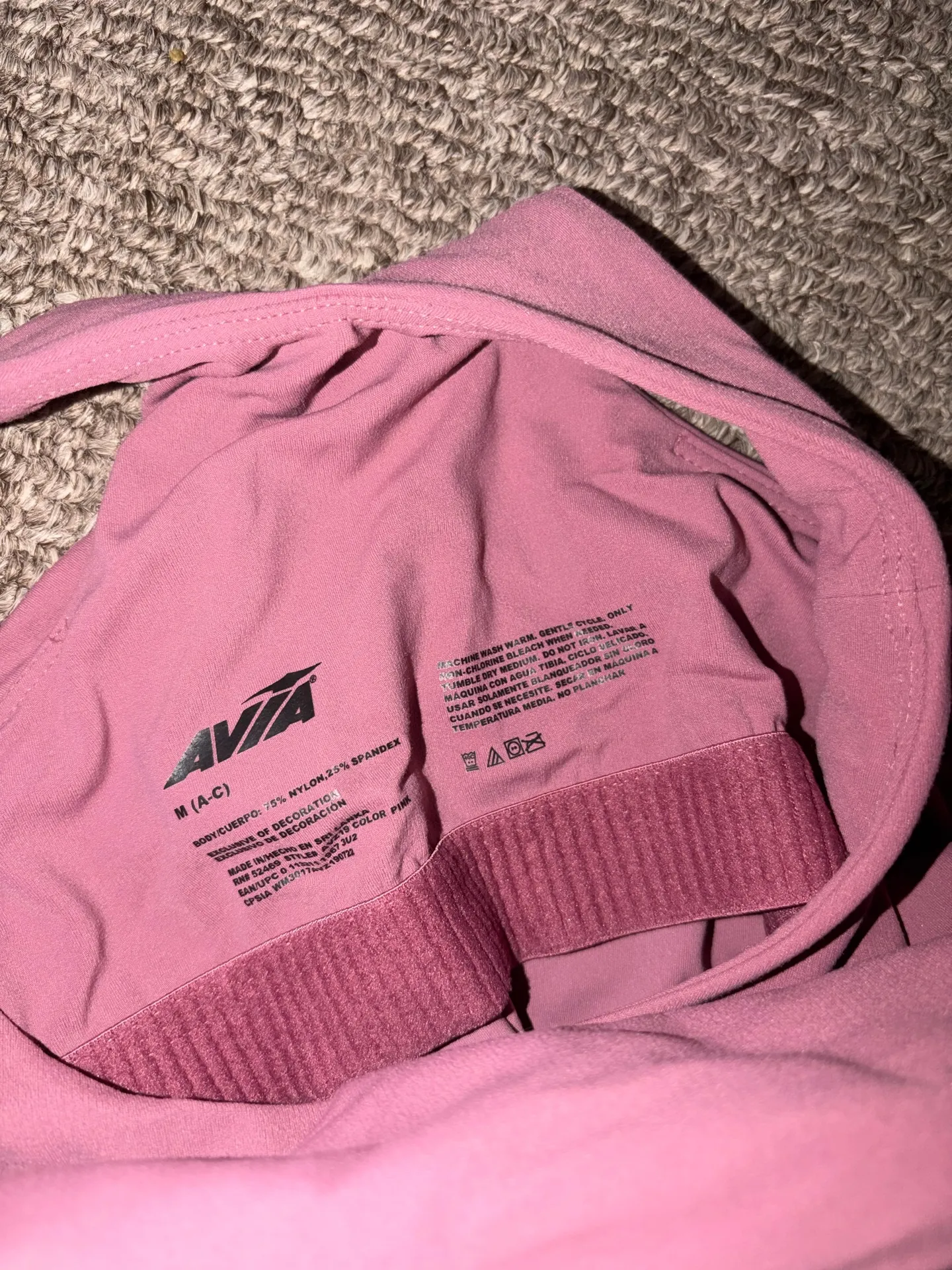 Pink cropped workout tank/bra Size M - Image 3